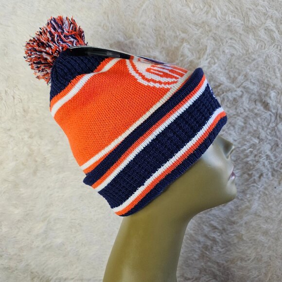 NFL Youth 8-20 Edmonton Oilers Orange/Navy Authentic Cuffed Knit Hat with Pom - Picture 2 of 7